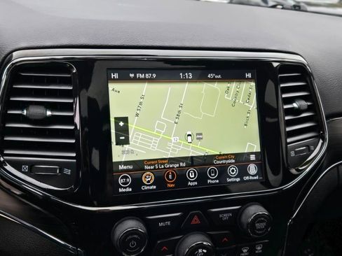 Certified 2021 Jeep Grand Cherokee Limited w/ Sun & Sound Group image 25