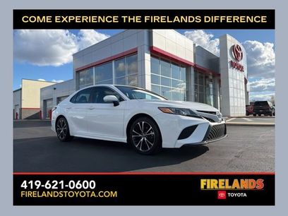 Used 2018 Toyota Camry SE w/ Convenience Package