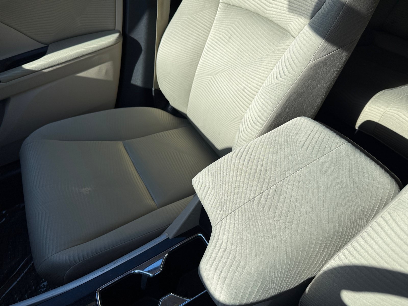 Used 2016 Honda Accord LX image 14