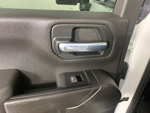 Used 2024 Chevrolet Silverado 2500 Custom w/ Custom Convenience Package AWD/4WD image 29
