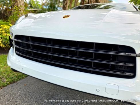 Used 2019 Porsche Cayenne image 64