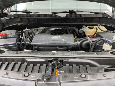 Used 2019 Chevrolet Silverado 1500 Custom w/ Custom Value Package image 14