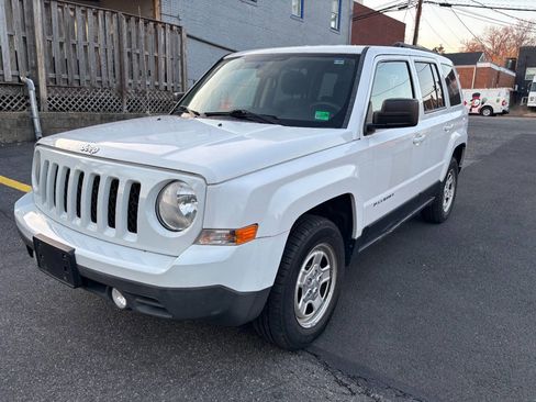 Used 2015 Jeep Patriot Sport w/ Power Value Group image 1