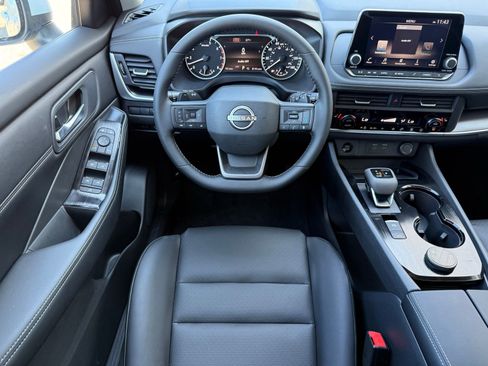 New 2026 Nissan Rogue SV AWD/4WD image 23