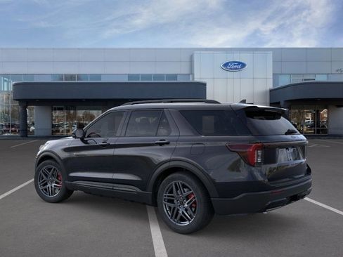New 2026 Ford Explorer ST-Line w/ ST-Line Street Pack AWD/4WD image 5