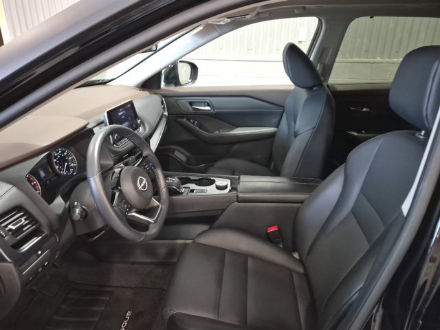 Certified 2023 Nissan Rogue SV w/ SV Premium B Package AWD/4WD image 9