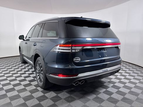 Used 2023 Lincoln Aviator Reserve w/ Elements Package Plus AWD/4WD image 16