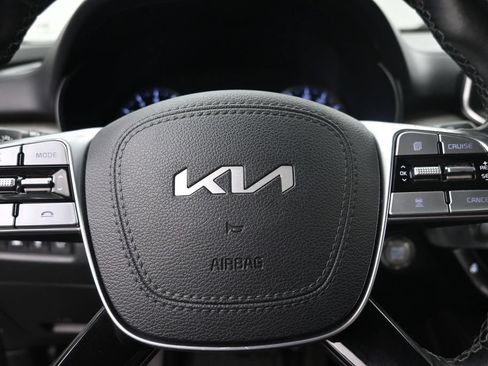 Used 2022 Kia Telluride EX w/ EX Premium Package AWD/4WD image 19