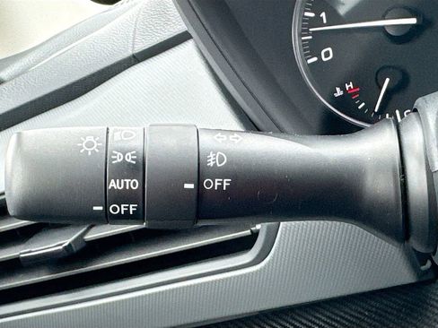 New 2026 Subaru Crosstrek 2.5i Limited w/ Crosstrek Mirror Package AWD/4WD image 12