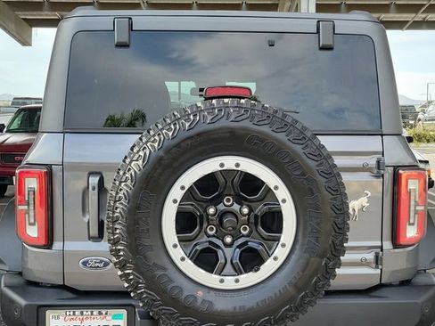 Used 2023 Ford Bronco Outer Banks w/ Sasquatch Package AWD/4WD image 27
