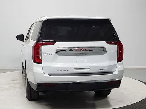 Used 2022 GMC Yukon XL SLT RWD image 6