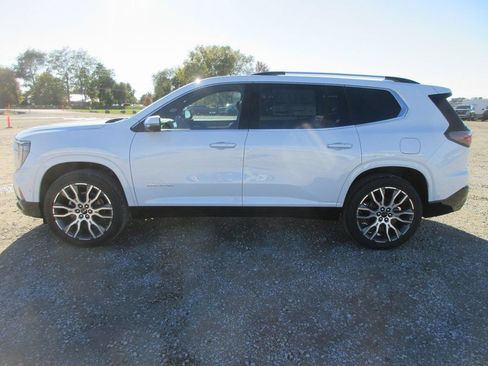 New 2026 GMC Acadia Denali Ultimate FWD image 9