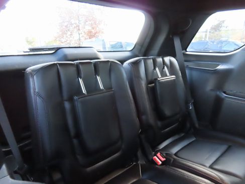 Used 2018 Ford Explorer Sport w/ Equipment Group 401A image 36