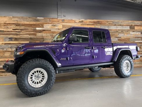 New 2026 Jeep Gladiator Rubicon image 18