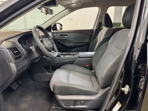 Used 2023 Nissan Rogue SV AWD/4WD image 14
