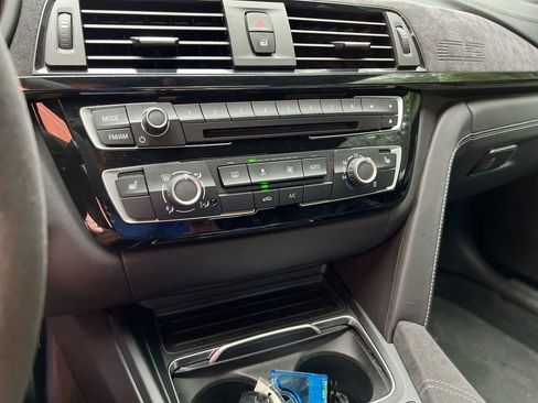 Used 2019 BMW M4 CS w/ Executive Package RWD image 42