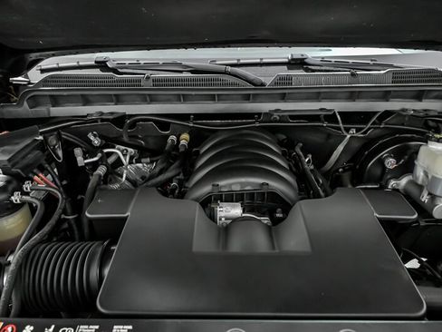 Used 2018 Chevrolet Silverado 1500 LT w/ All Star Edition image 15