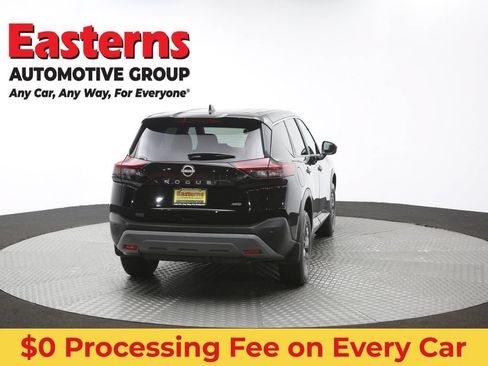 Used 2023 Nissan Rogue S AWD/4WD image 39