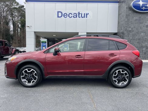 Used 2016 Subaru Crosstrek 2.0i Limited image 2
