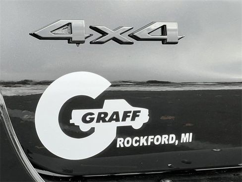 New 2025 Jeep Grand Cherokee L Limited w/ Luxury Tech Group II image 2