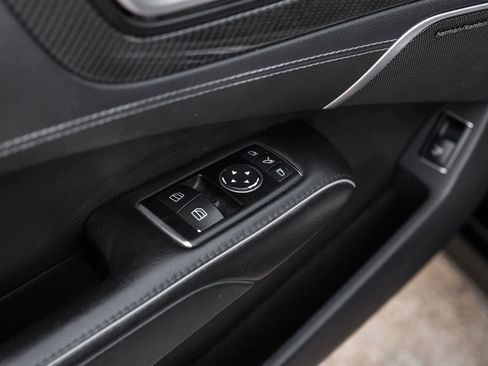 Used 2013 Mercedes-Benz SL 63 AMG image 40