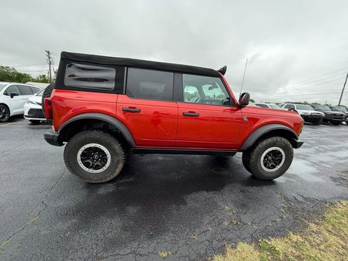 Used 2023 Ford Bronco Black Diamond w/ Sasquatch Package AWD/4WD image 2