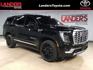 Used 2025 GMC Yukon Denali w/ Sun & Power Step Package video 1