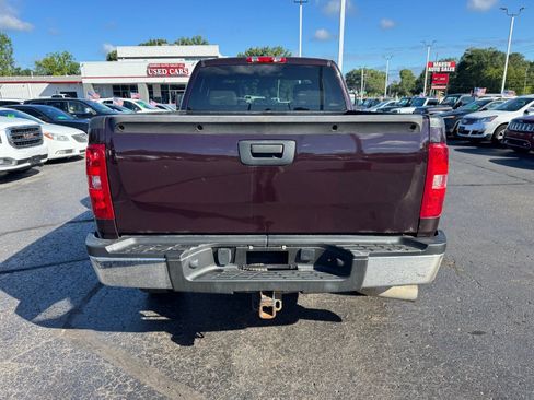 Used 2008 Chevrolet Silverado 2500 LT w/ 1LT Convenience Package AWD/4WD image 4