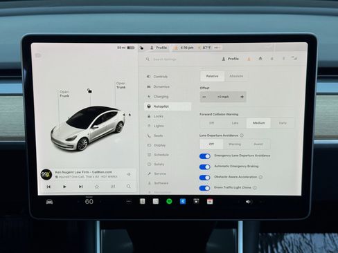 Used 2018 Tesla Model 3 Long Range image 26