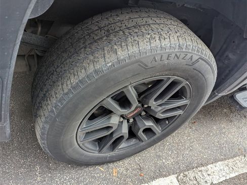 Used 2023 GMC Sierra 1500 Elevation image 16