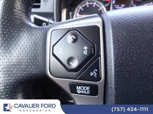 Used 2023 Toyota 4Runner Limited AWD/4WD image 19
