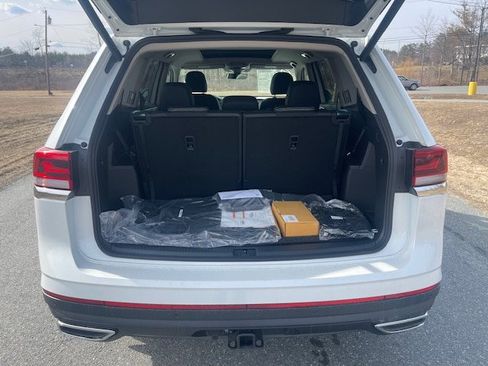 New 2026 Volkswagen Atlas SE image 7
