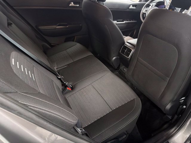 Used 2018 Kia Sportage LX FWD image 12
