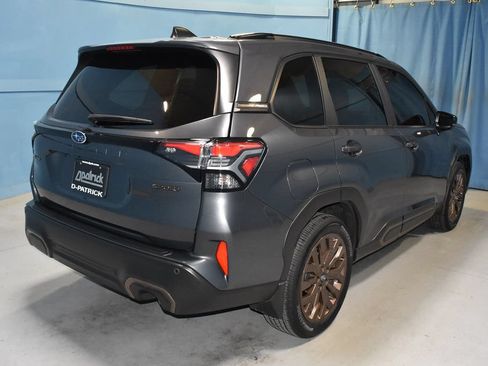 Used 2025 Subaru Forester Sport AWD/4WD image 31