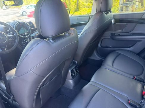 Used 2019 MINI Cooper Countryman S w/ Premium Package image 20