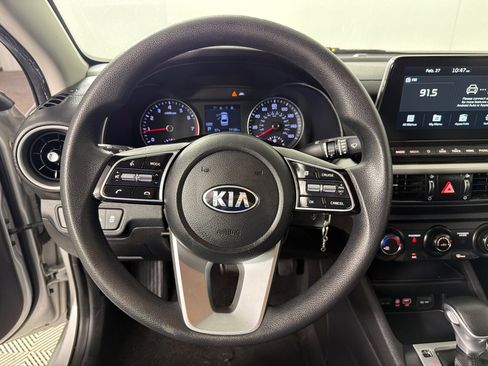 Used 2021 Kia Forte LXS image 15