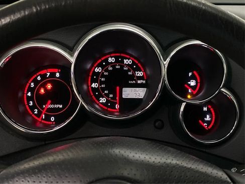 Used 2006 Toyota Matrix AWD image 21