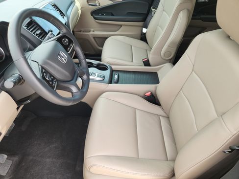 Certified 2022 Honda Pilot Special Edition image 13