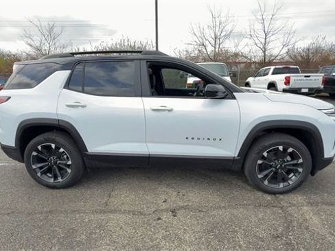 New 2026 Chevrolet Equinox RS w/ Convenience Package III image 9