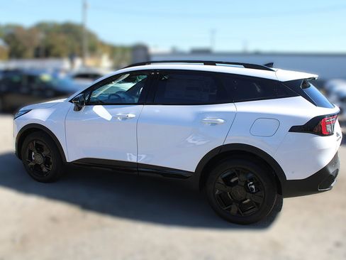 New 2026 Kia Sportage X-Line AWD/4WD image 14