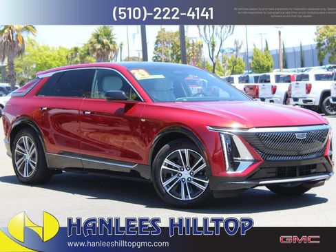 Used 2024 Cadillac Lyriq Luxury AWD/4WD image 1