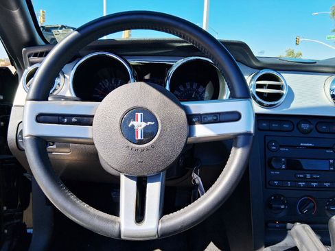 Used 2007 Ford Mustang GT RWD image 30