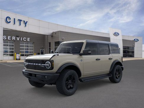 New 2025 Ford Bronco Outer Banks image 1