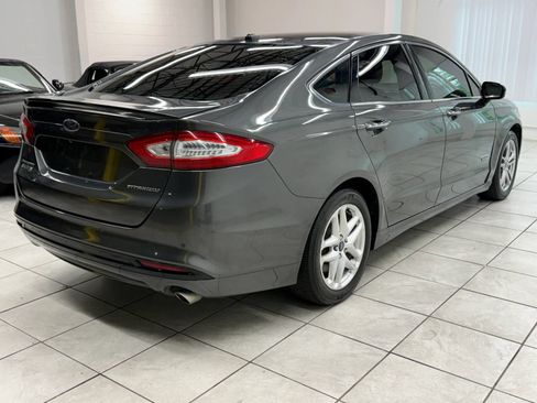 Used 2016 Ford Fusion Energi Titanium w/ Driver Assist Package FWD image 9
