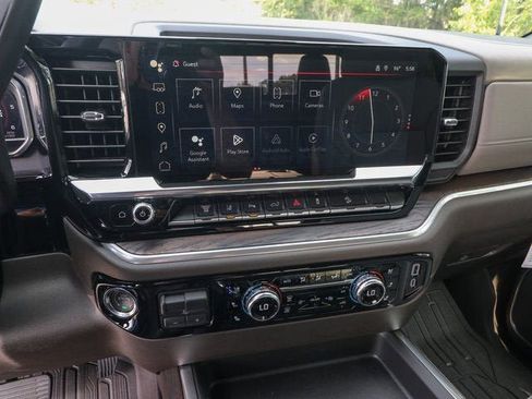 New 2025 GMC Sierra 2500 SLT w/ SLT Premium Package AWD/4WD image 19