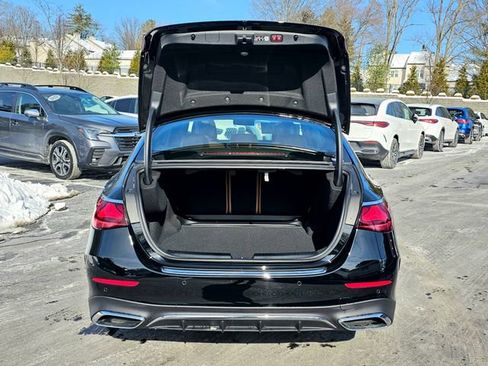 New 2026 Mercedes-Benz E 350 4MATIC Sedan image 9