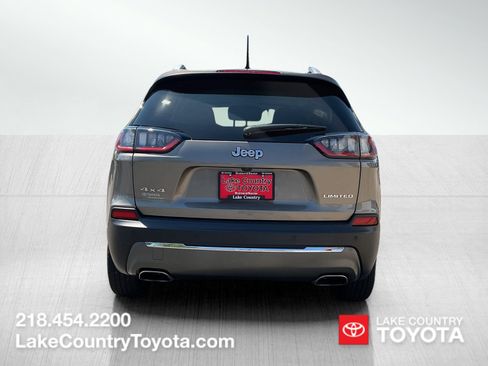 Used 2019 Jeep Cherokee Limited AWD/4WD image 4