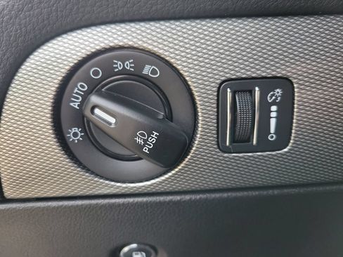 Used 2018 Dodge Durango GT w/ Premium Group AWD/4WD image 25