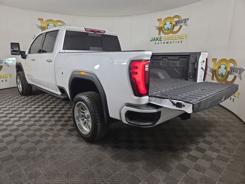 Used 2024 GMC Sierra 2500 Denali w/ Denali Reserve Package AWD/4WD image 32