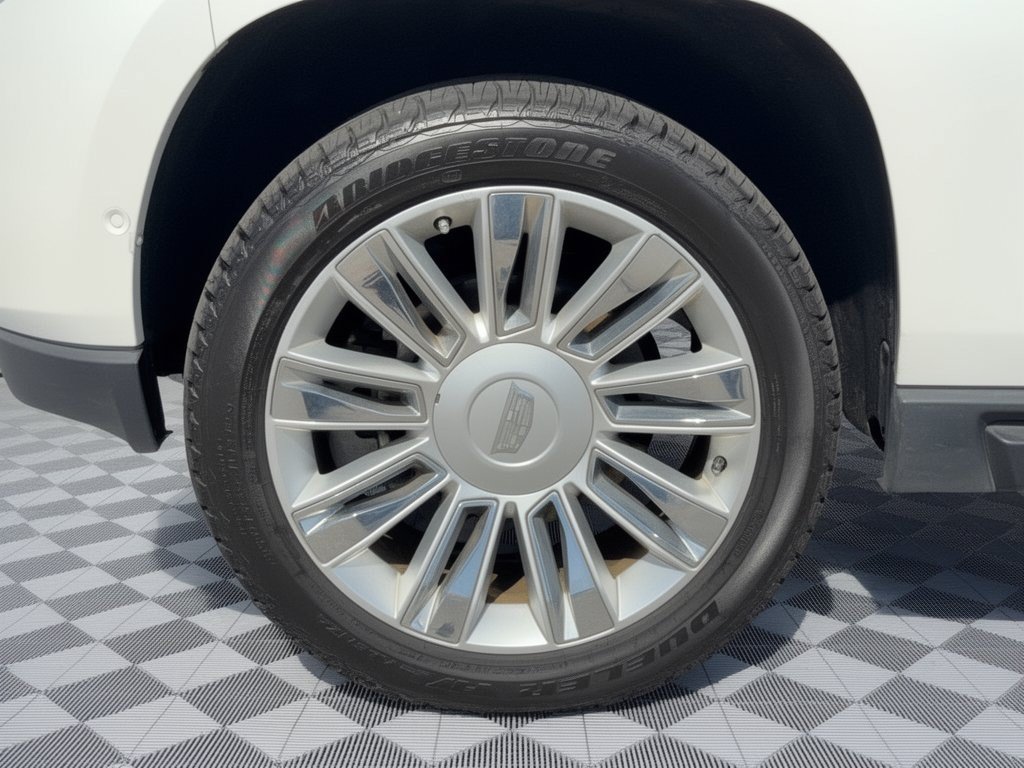 Used 2019 Cadillac Escalade Platinum AWD/4WD image 13